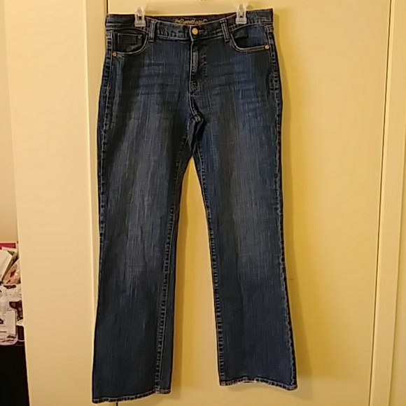 Old Navy Sweetheart Jeans - Picture 1 of 5